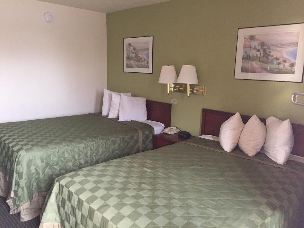 Days By Wyndham Nm Farmington